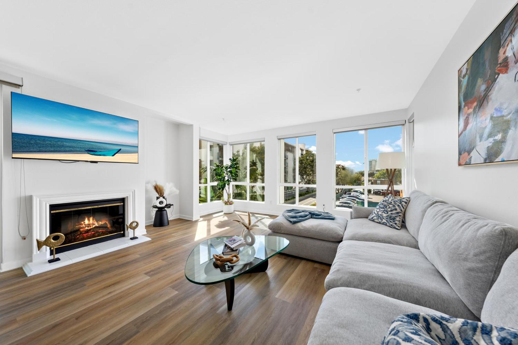 The Turquoise Lounge - Chic 2br View Pool, Sauna Appartamento