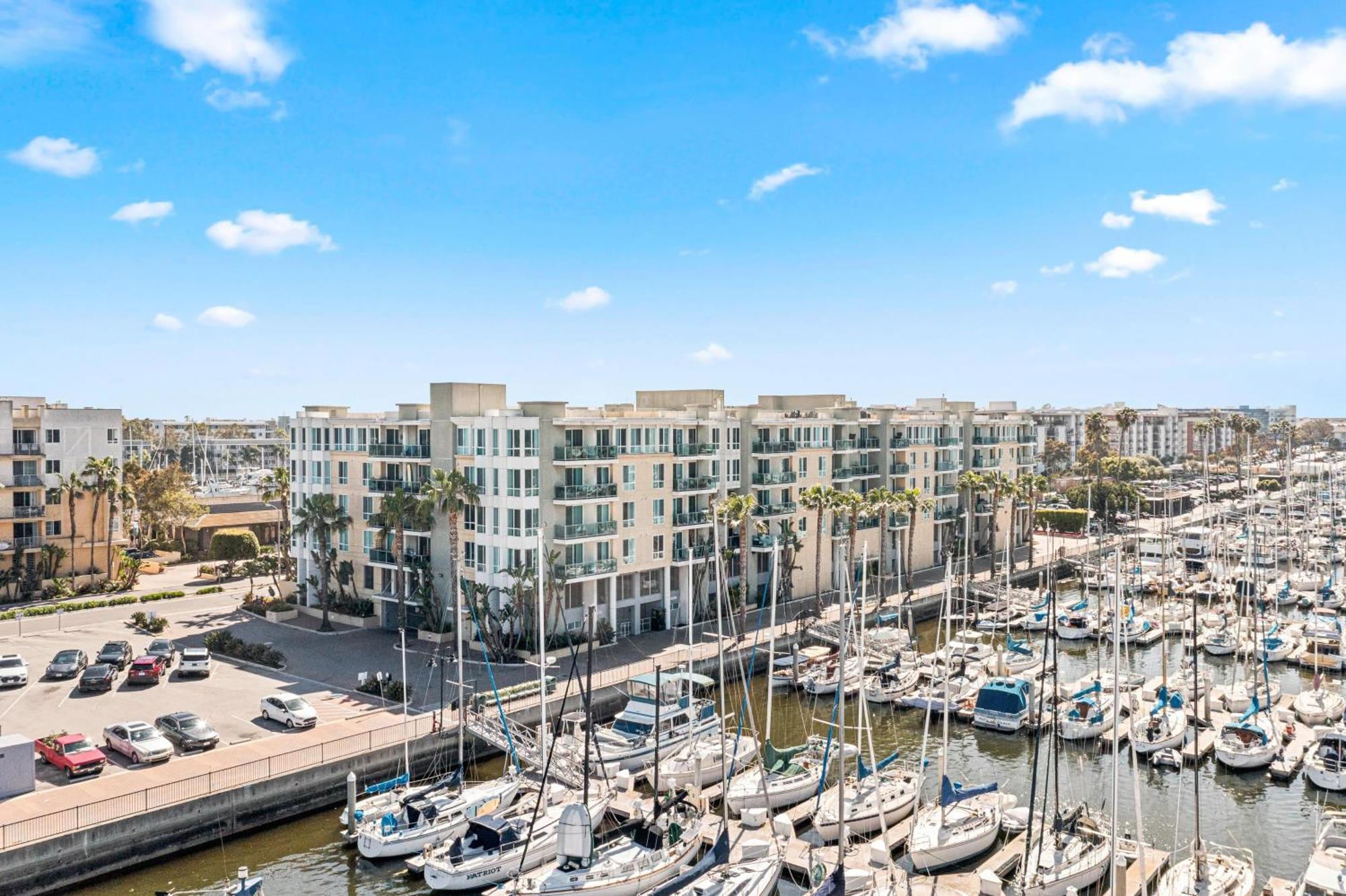 Appartamento The Turquoise Lounge - Chic 2br View Pool, Sauna *
