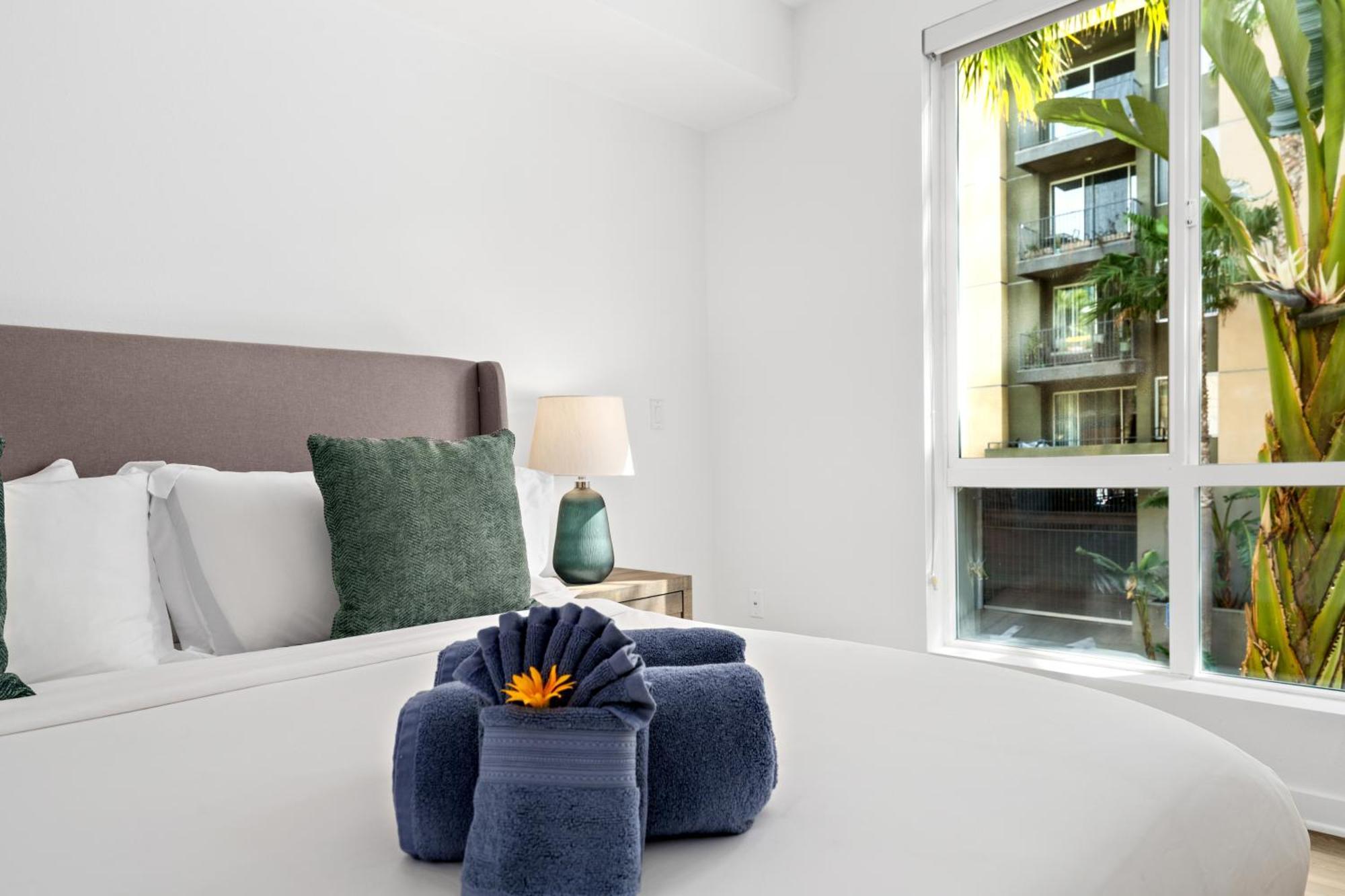 The Turquoise Lounge - Chic 2br View Pool, Sauna Appartamento Los Angeles