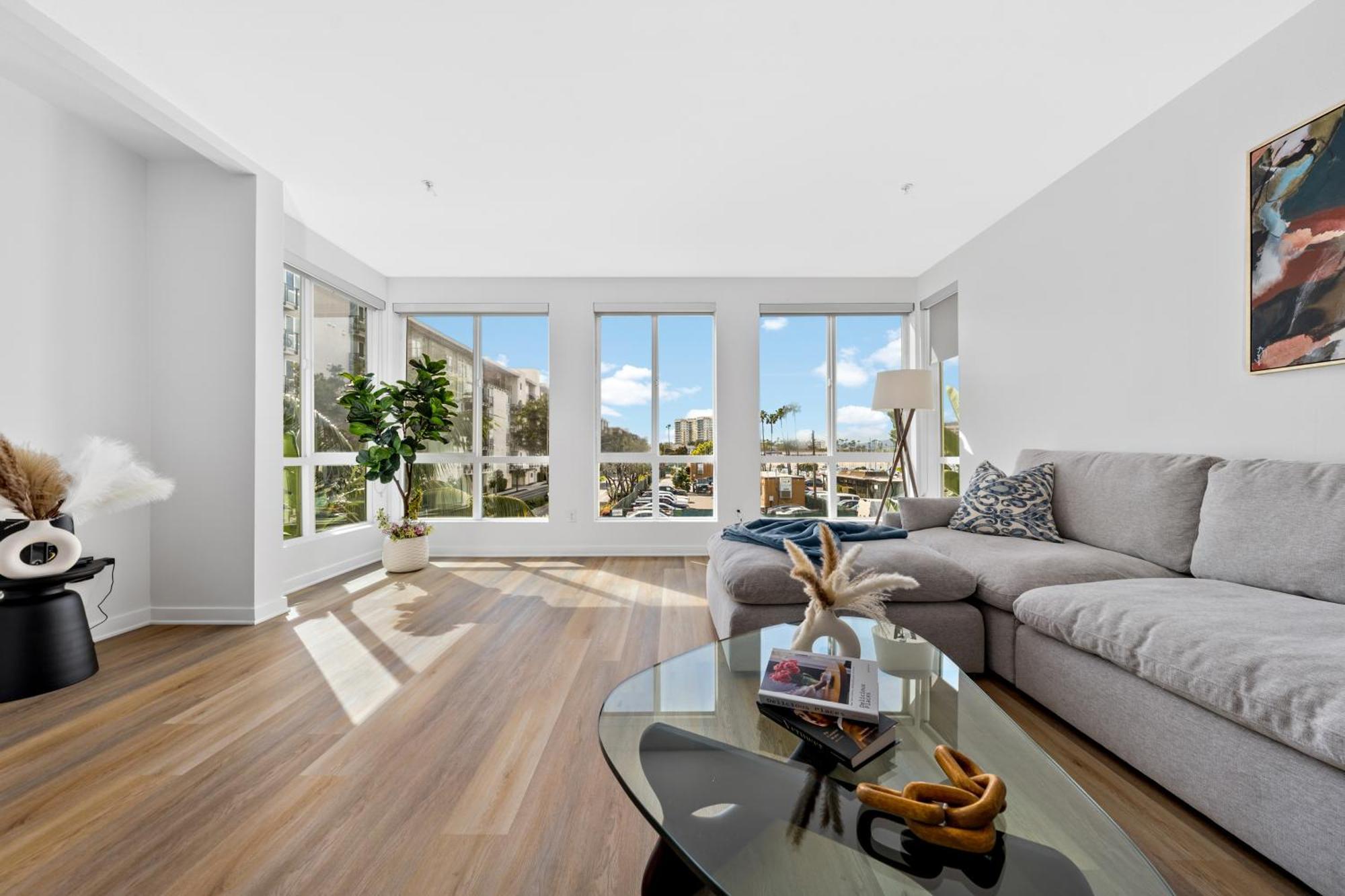 The Turquoise Lounge - Chic 2br View Pool, Sauna Appartamento *
